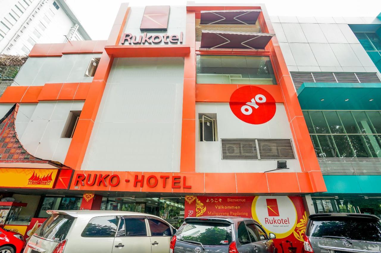 Oyo 277 Rukotel Near Rsu Adi Husada Undaan Kota 泗水 外观 照片